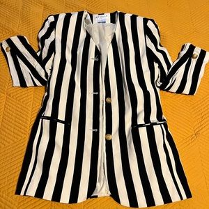 Vintage Saville Suit Women’s Black & White Stripe Blazer Size 4